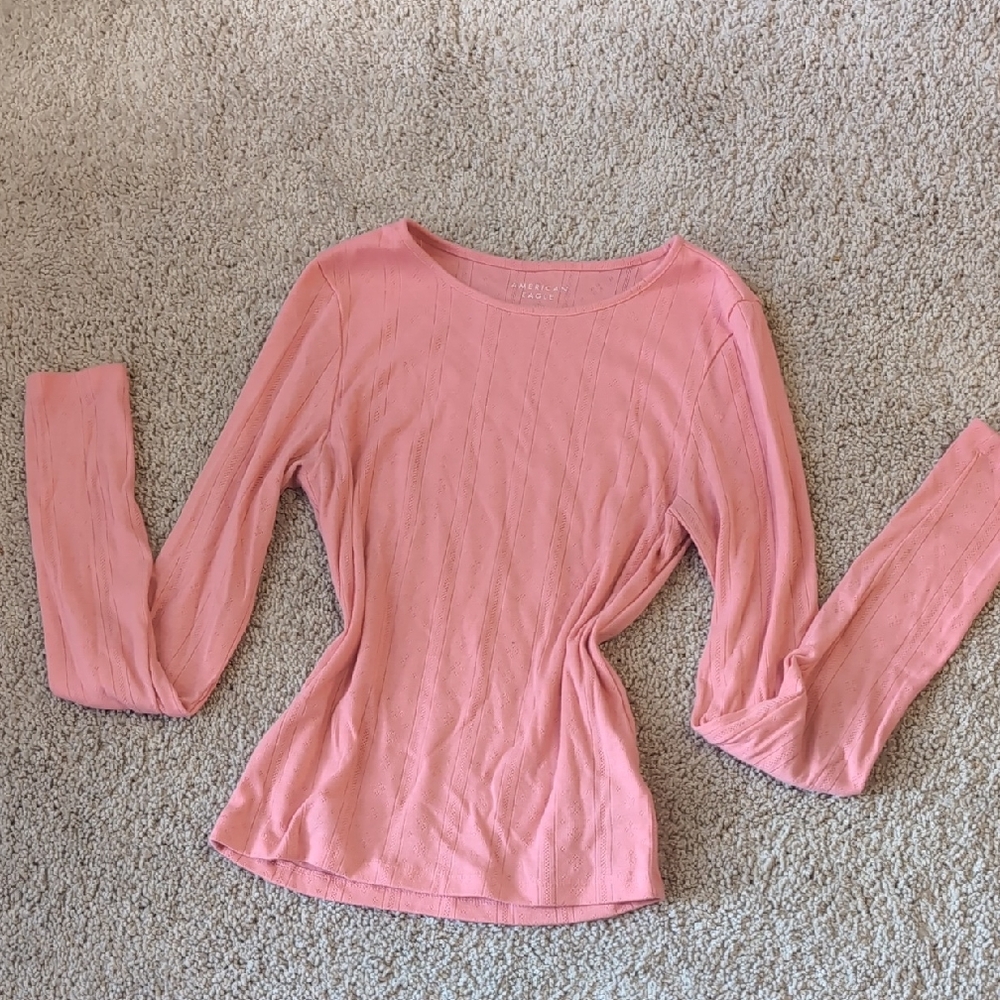 American Eagle Outfitters Blush Long Sleeve Tee